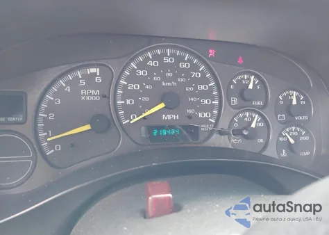 2000 Chevrolet Silverado 1500 z USA, uszkodzony, nr VIN 1GCEC14W7YZ355885